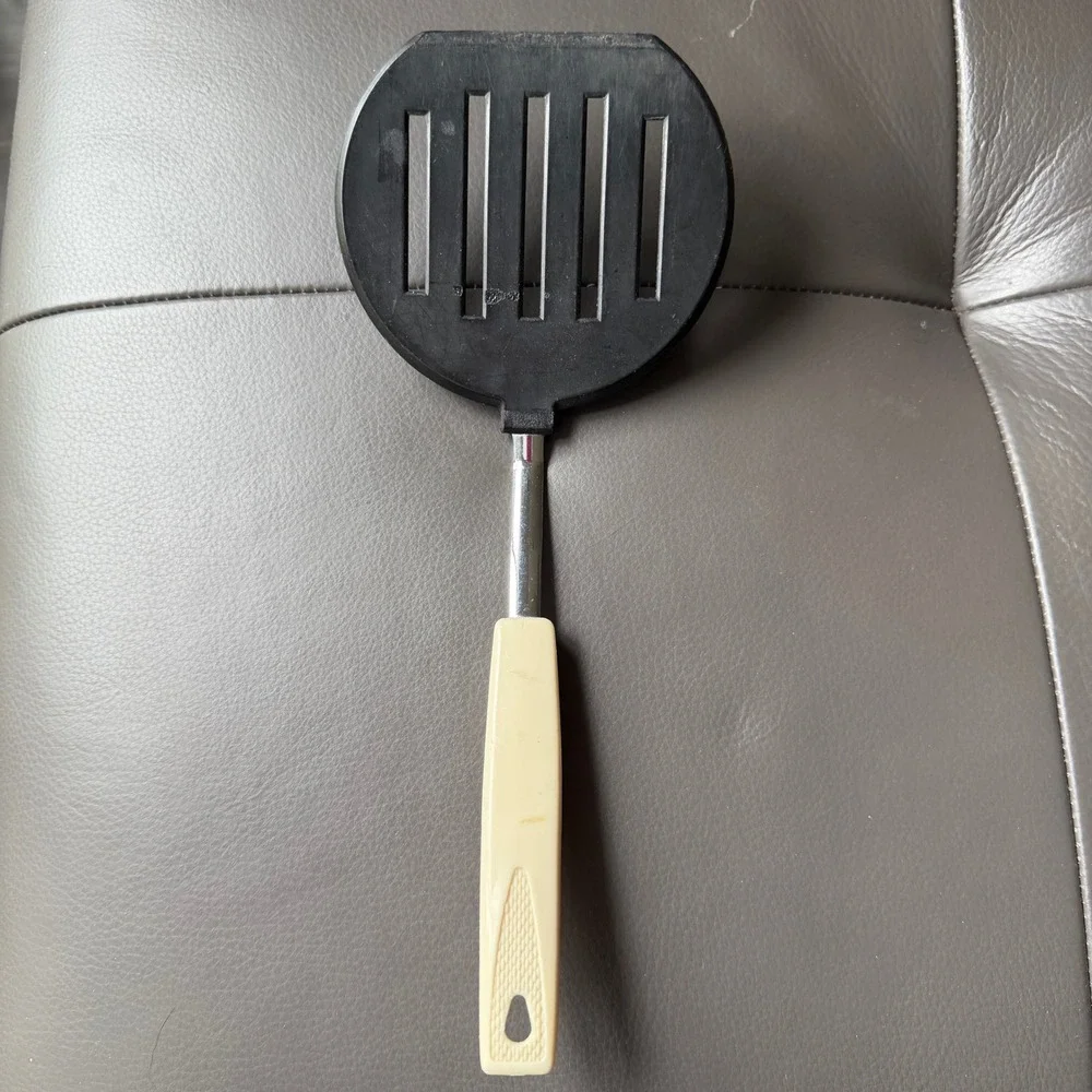 Koco Spatula Vintage Turner Flipper Slotted Black Cream Japan Kitchen Retro